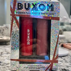 Buxom Lip Scrub and Balm